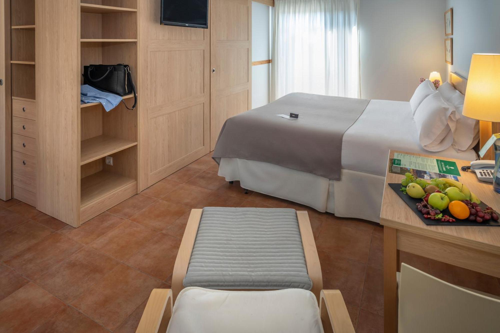 Hotel & Resort Vilar Rural D'Arnes By Serhs Hotels Sant Carlos de la Ràpita Zimmer foto